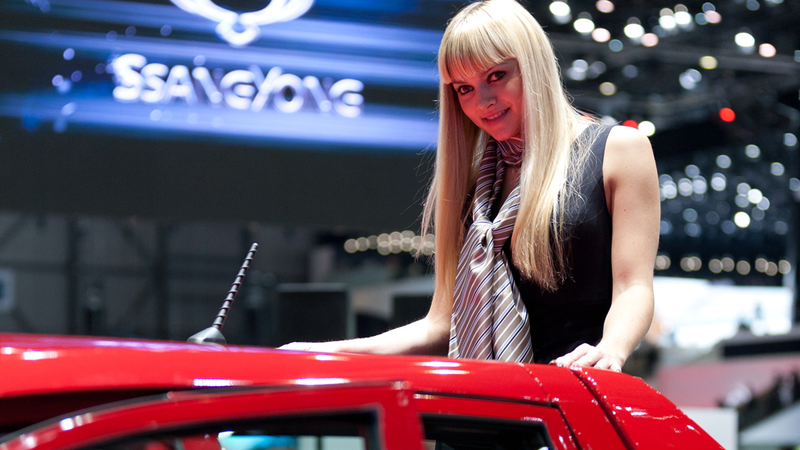 Illustration for article titled The Booth Professionals Of The Geneva Motor Show
